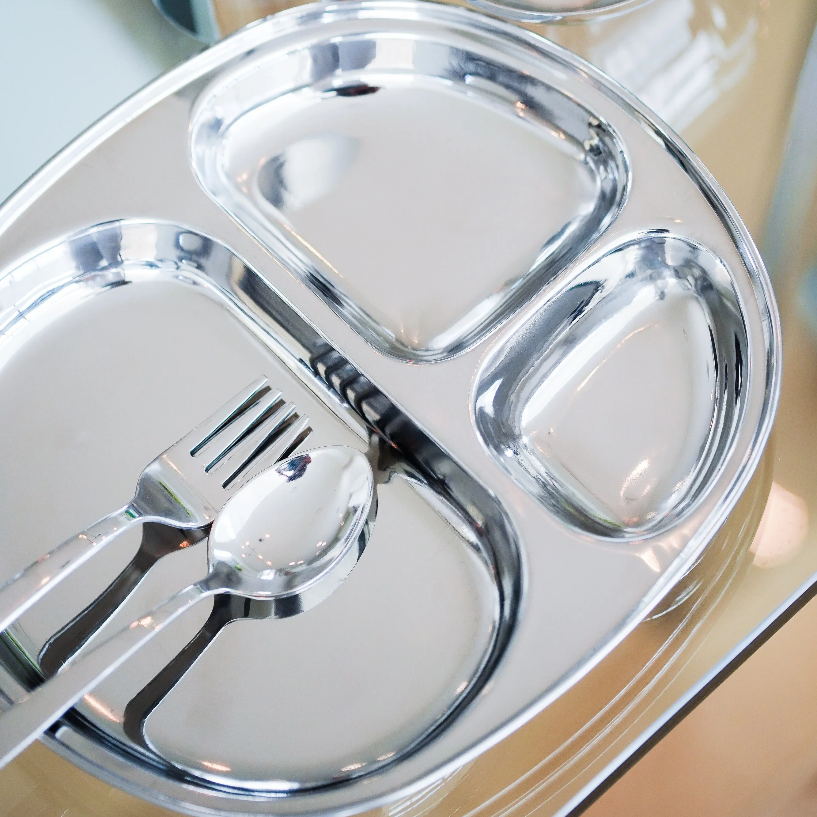 Balanced Bites Divided Plates (Set of 4) - Image 9